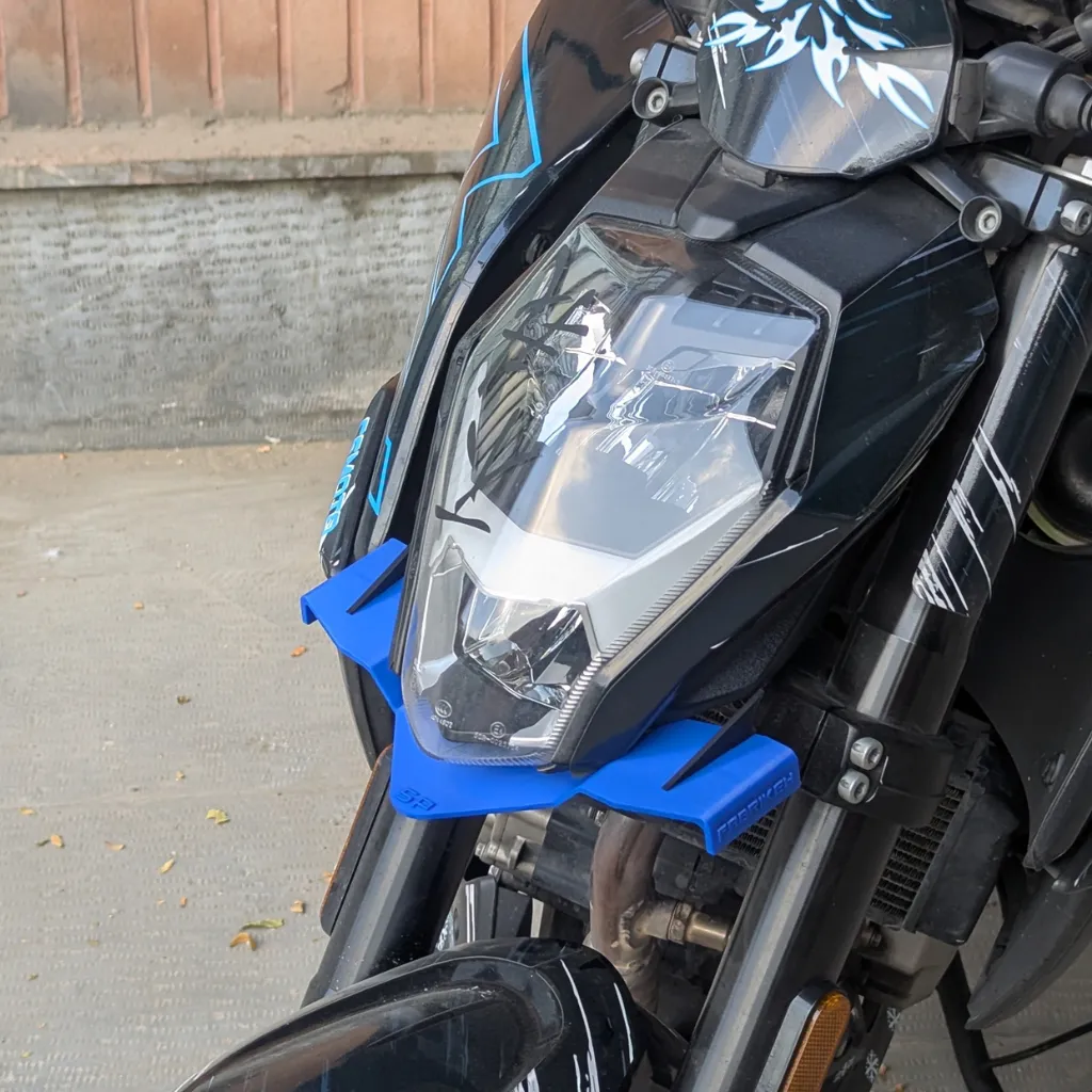 کایت زیر چراغ CF250NK آبی 1