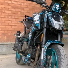 نمای کامل کیت استیکر CFMOTO CF250NK طرح Punisher Lightning